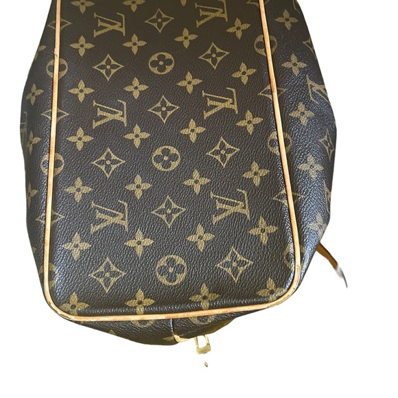 Louis Vuitton Palermo PM Monogram Shoulder bag - Picture 9 of 10